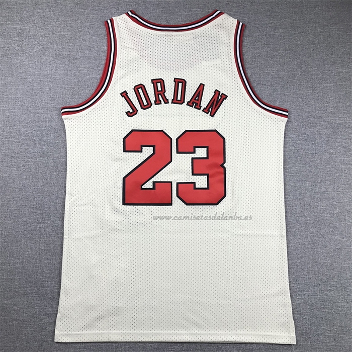 Camiseta Chicago Bulls Michael Jordan NO 23 Mitchell & Ness Chainstitch Crema
